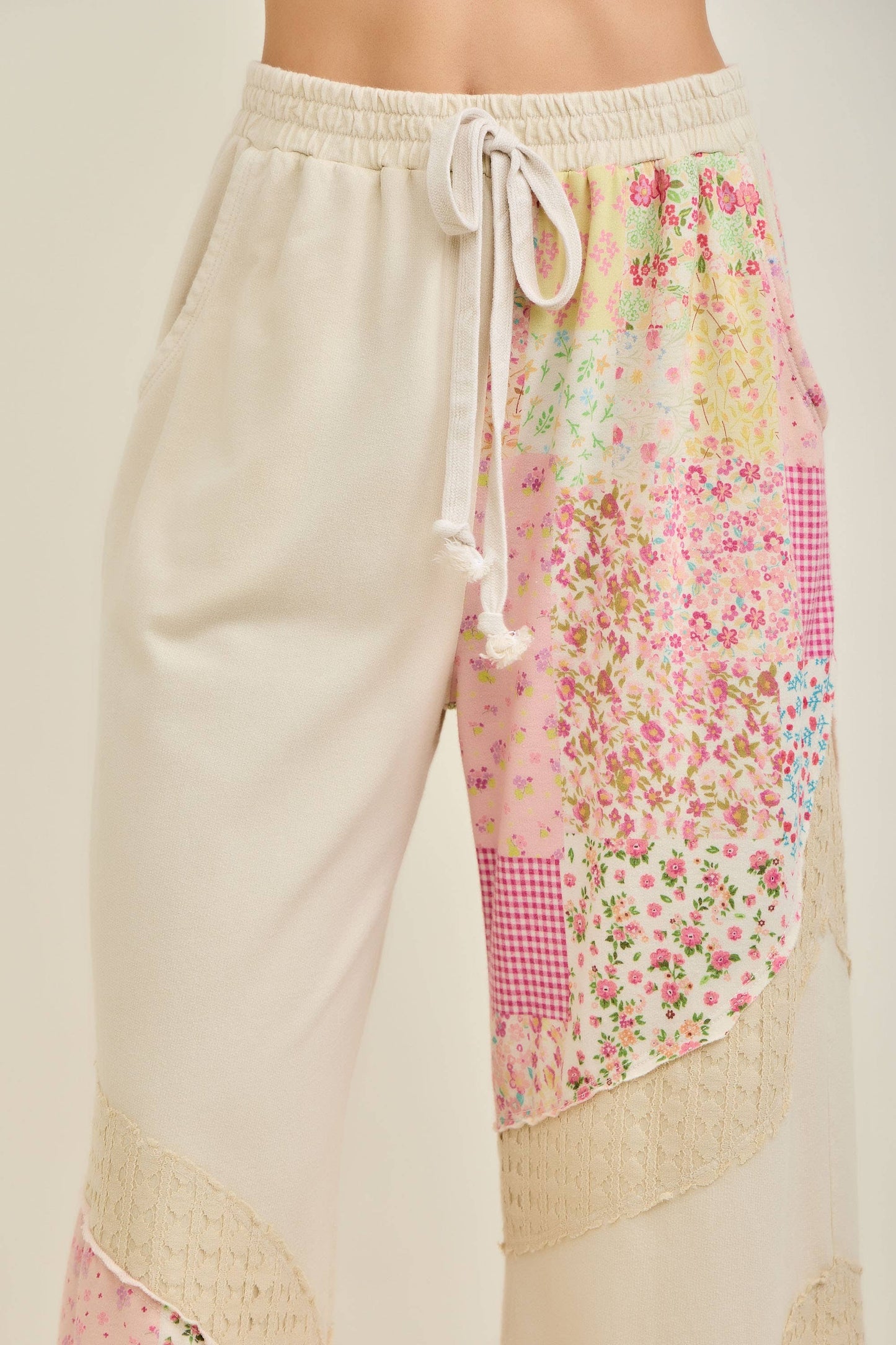 Mineral Washed Spring Picnic Print Lace Pants HP7131