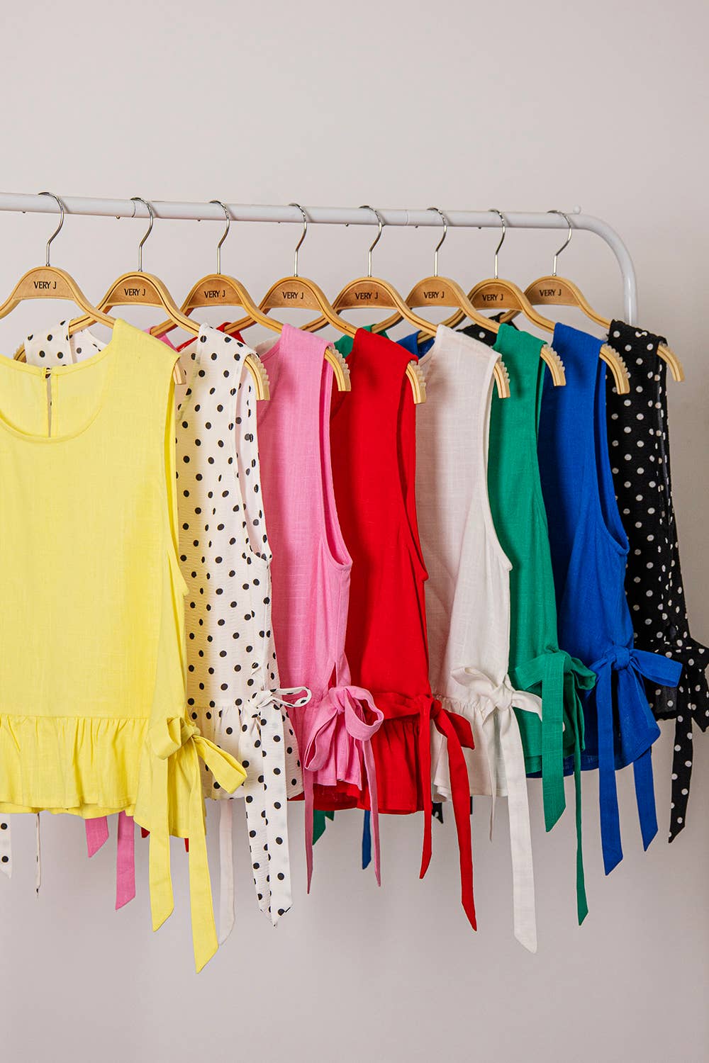 NT12128-Side Tie Detail Ruffled Top