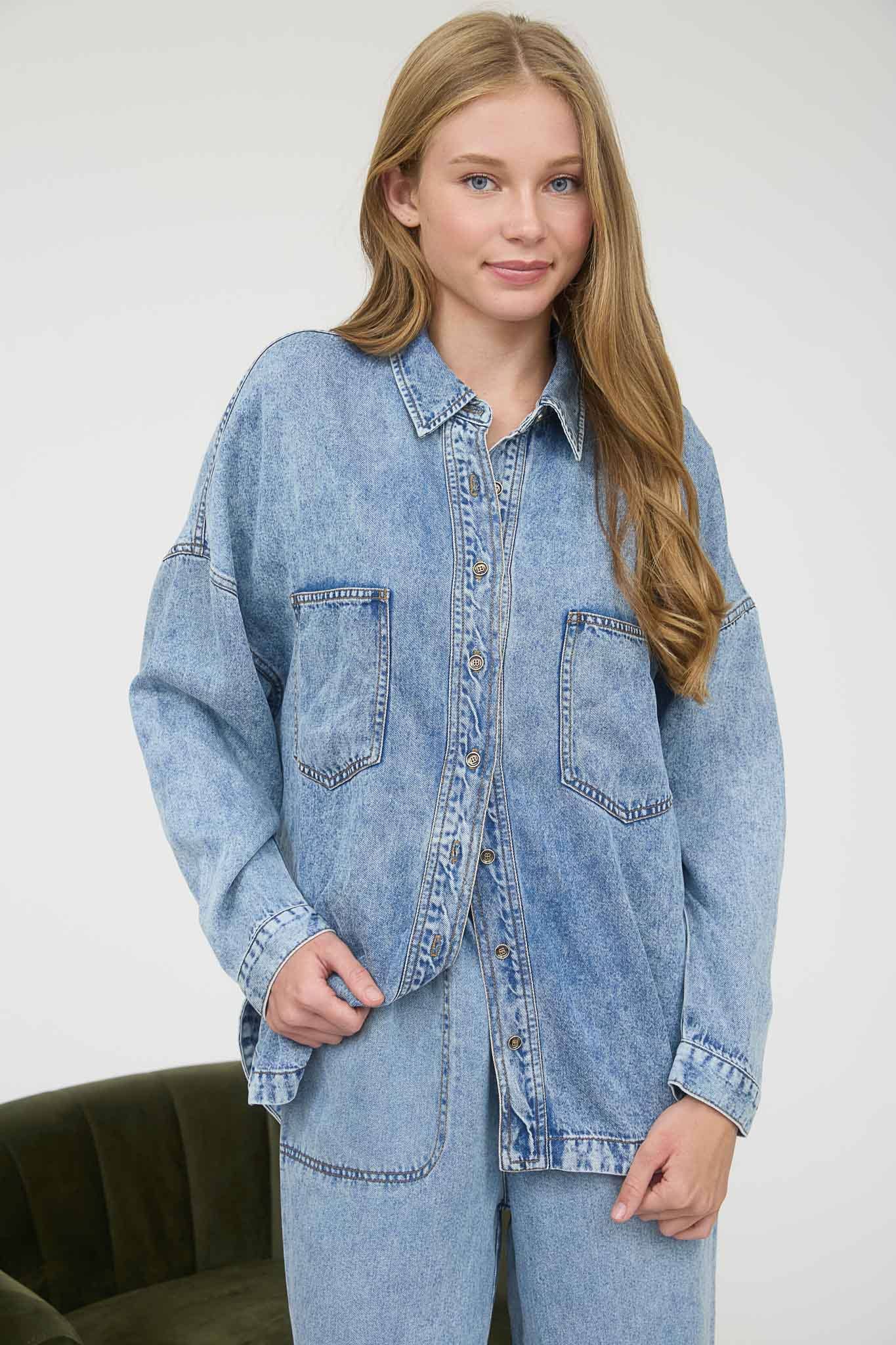WASHED CHAMBRAY BUTTON DOWN LONG SLEEVE SHIRT