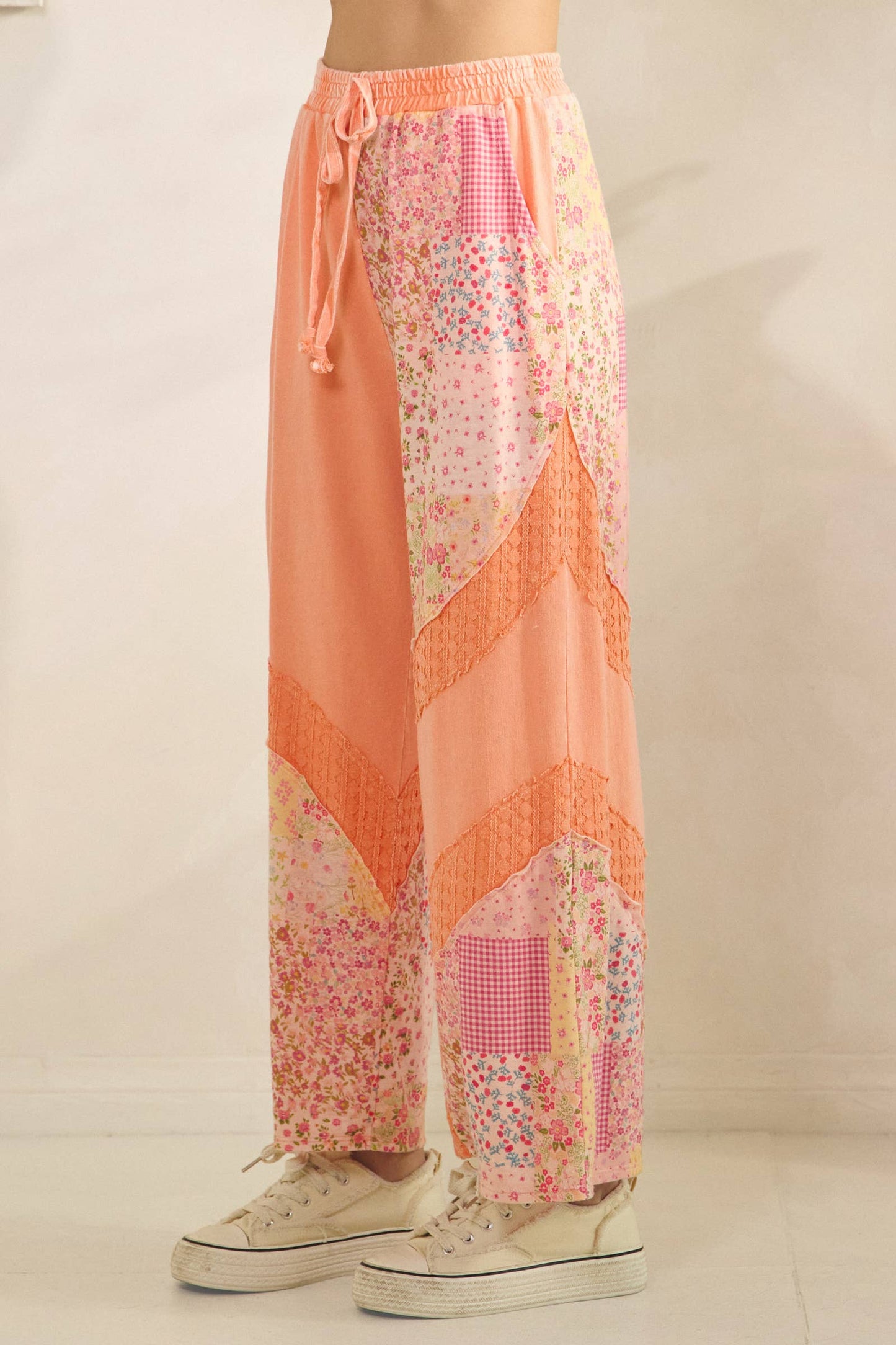 Mineral Washed Spring Picnic Print Lace Pants HP7131