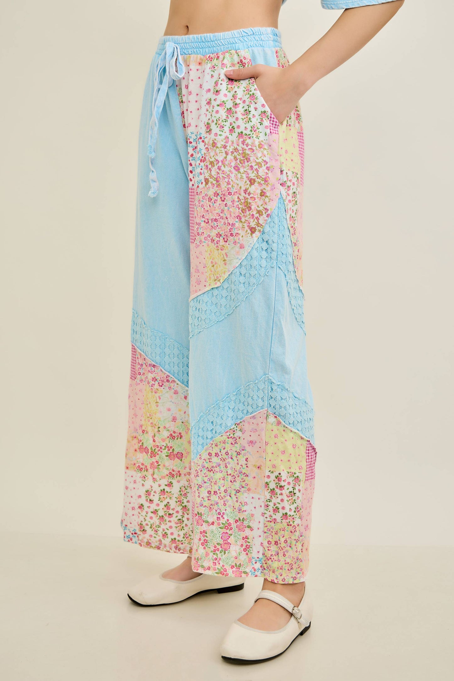 Mineral Washed Spring Picnic Print Lace Pants HP7131